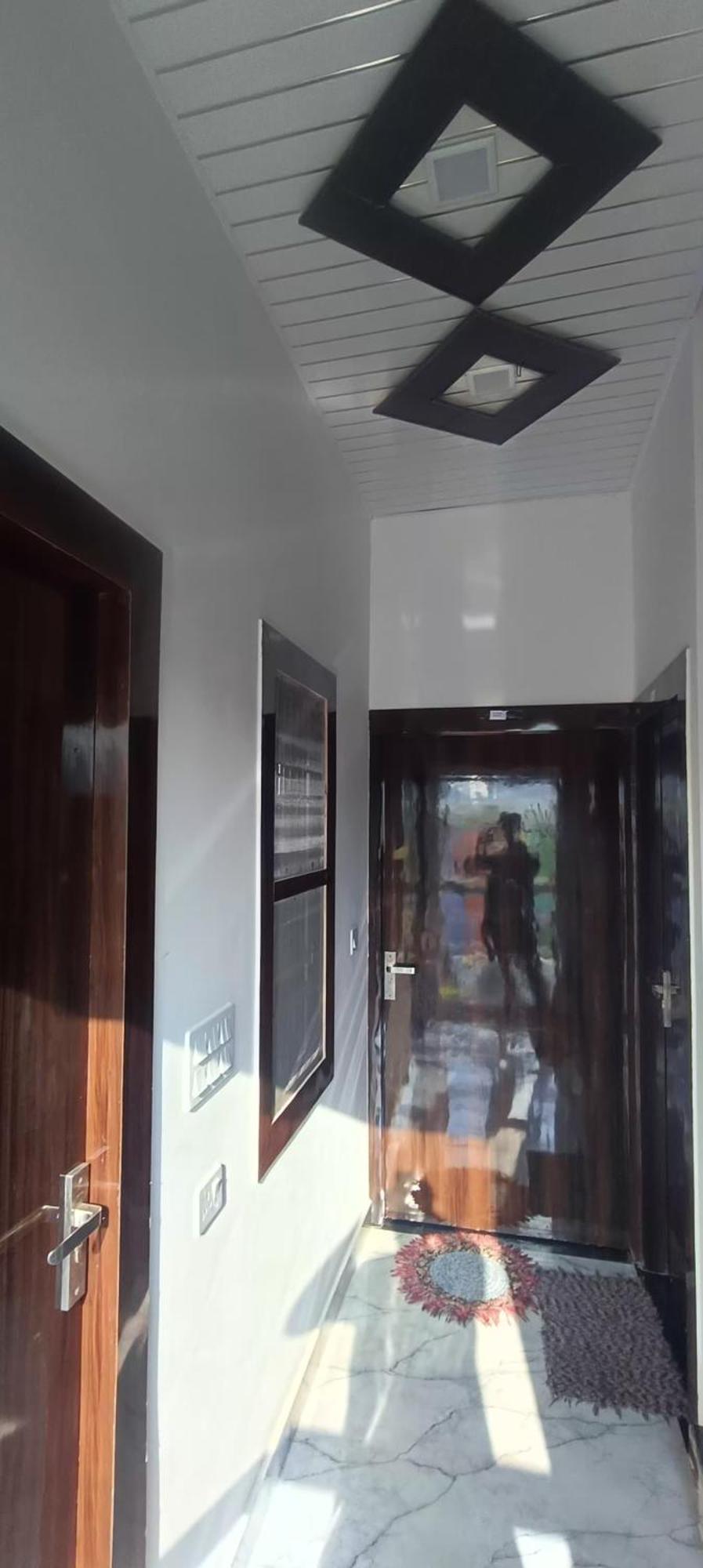 Goenka Home Stay Barsana Chhata Extérieur photo